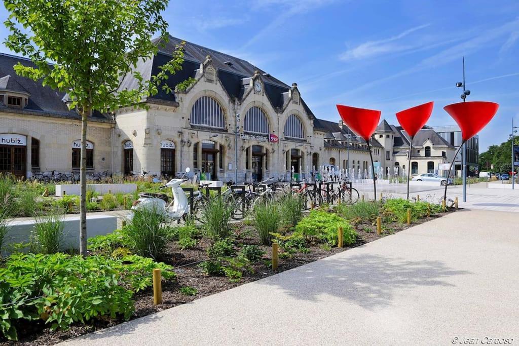 Le Royal Billy Apartment Dreux Exterior foto